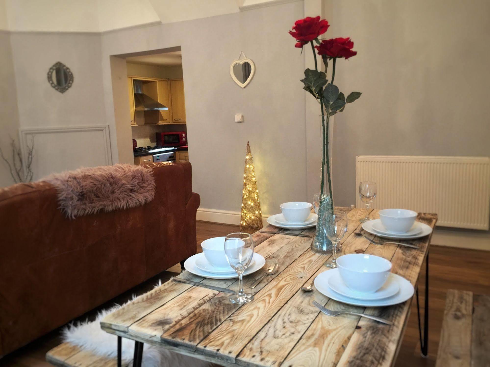 The Abberley Apartment - Stay Worcestershire Buitenkant foto